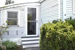73 Kimberly Ct, Wareham, MA 02571 - Photo 2