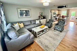 55 Plymouth St, Whitman, MA 02382 - Photo 4