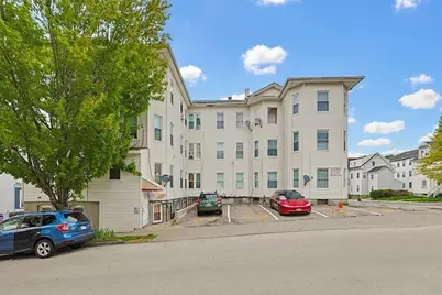 22 Hollywood St #4B, Worcester, MA 01610 - Photo 2