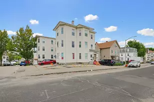 22 Hollywood St, Worcester, MA 01610 - Photo 16