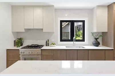 211 Tudor Street #3, Boston, MA 02127 - Photo 6