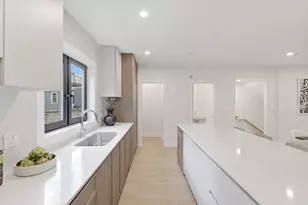 211 Tudor St, Boston, MA 02127 - Photo 14