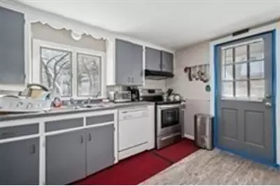 6 Arthur  Woods Ave, Burlington, MA 01803 - Photo 40