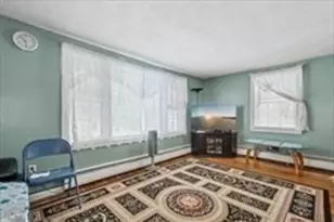 6 Arthur Woods Ave, Burlington, MA 01803 - Photo 2