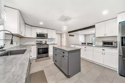 92 Norlen Park, Bridgewater, MA 02324 - Photo 6
