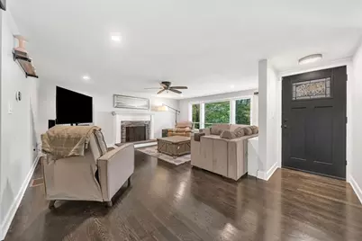 92 Norlen Park, Bridgewater, MA 02324 - Photo 8