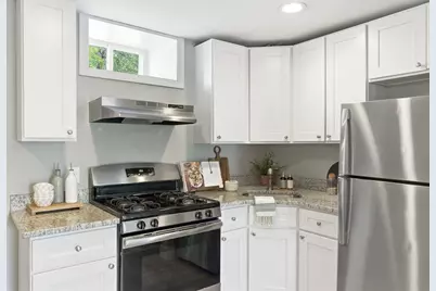 25 Sawyer St #1, Malden, MA 02148 - Photo 10