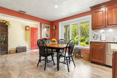 795 Maple St, Mansfield, MA 02048 - Photo 10
