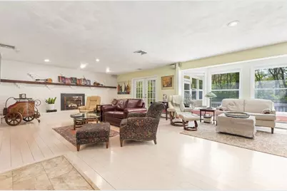 795 Maple St, Mansfield, MA 02048 - Photo 4