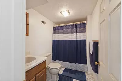 292 Island St #292, Stoughton, MA 02072 - Photo 6