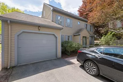 292 Island St #292, Stoughton, MA 02072 - Photo 2