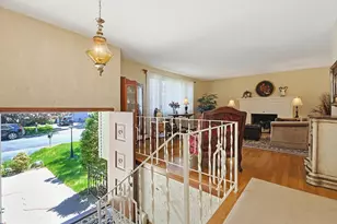 34 Muriel Ln, Milford, MA 01757 - Photo 12