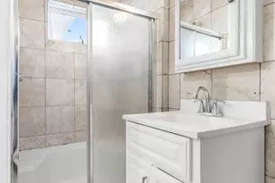 571 Somerville Ave, Somerville, MA 02143 - Photo 14