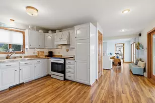 24 Holmes Ave, Kingston, MA 02364 - Photo 16
