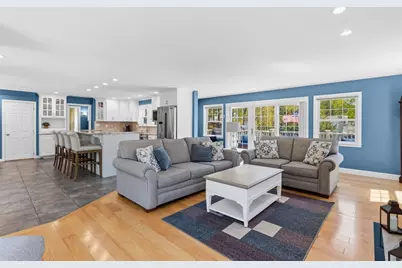11 Highland Ave, Groveland, MA 01834 - Photo 18