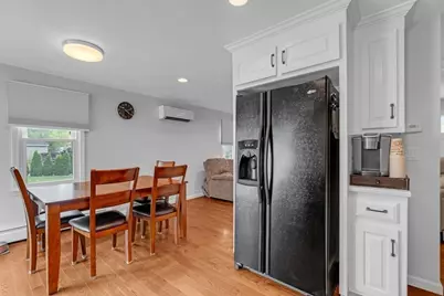 41 Church St, Uxbridge, MA 01569 - Photo 4