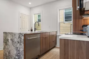 8 Fox, Boston, MA 02122 - Photo 2