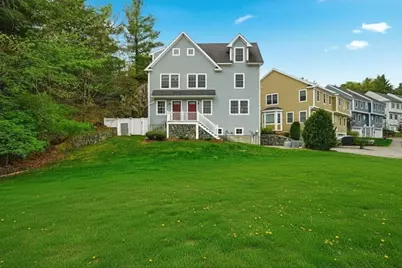 2B Gates Lane #B, Wakefield, MA 01880 - Photo 1