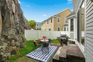 2B Gates Ln, Wakefield, MA 01880 - Photo 26