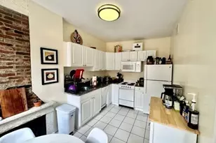 34 Mount Vernon, Boston, MA 02108 - Photo 10
