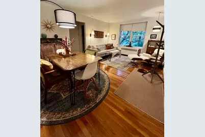 128 Beaconsfield Rd #2, Brookline, MA 02445 - Photo 4