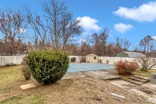 192 Gardens Dr, Springfield, MA 01119 - Photo 32