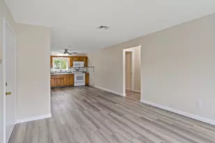 5455 N Main St, Fall River, MA 02720 - Photo 8