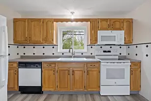 5455 N Main St, Fall River, MA 02720 - Photo 12