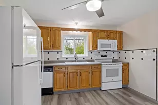5455 N Main St, Fall River, MA 02720 - Photo 10