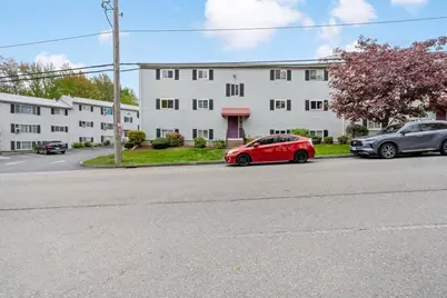 5455 N Main St #4D, Fall River, MA 02720 - Photo 2