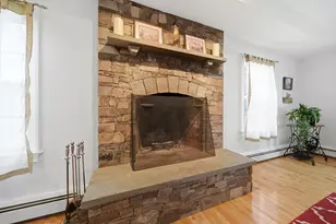 39 E Main St, Merrimac, MA 01860 - Photo 6