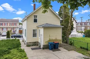 128 Cedar St, New Bedford, MA 02740 - Photo 22