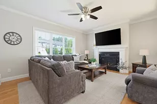 142 Bellwood Cir, Bellingham, MA 02019 - Photo 10