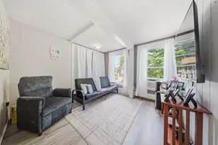 126 W Spruce St, Milford, MA 01757 - Photo 16