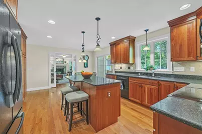 10 Turner Ln, Sturbridge, MA 01566 - Photo 10