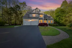 10 Turner Ln, Sturbridge, MA 01566 - Photo 2