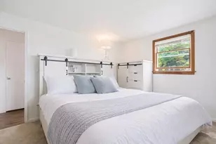 39 Marion St, Holbrook, MA 02343 - Photo 6