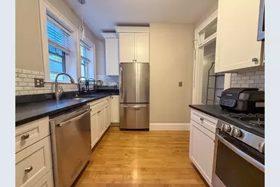 569 Franklin St #6, Melrose, MA 02176 - Photo 14