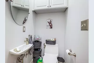 569 Franklin St #6, Melrose, MA 02176 - Photo 20