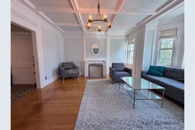 569 Franklin St #6, Melrose, MA 02176 - Photo 2