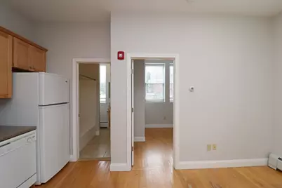 25 High Street #204, Clinton, MA 01510 - Photo 4