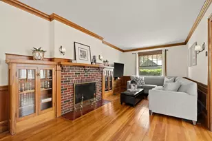 31 Whittier Rd, Medford, MA 02155 - Photo 6