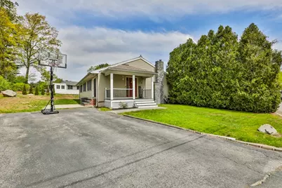 6 Phaneuf St, Middleton, MA 01949 - Photo 2
