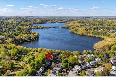 78 Webcowet Rd, Arlington, MA 02474 - Photo 4