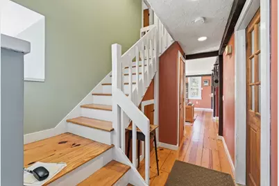 9 Adams Rd, Hubbardston, MA 01452 - Photo 4