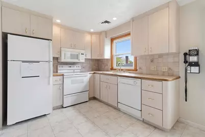 63 Taft St, Revere, MA 02151 - Photo 6