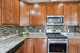 27 Spruce St, Hopkinton, MA 01748 - Photo 16
