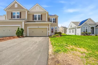 27 Spruce St #27, Hopkinton, MA 01748 - Photo 1