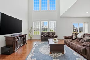 27 Spruce St, Hopkinton, MA 01748 - Photo 14
