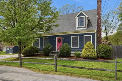 34 North Ave, Attleboro, MA 02703 - Photo 1